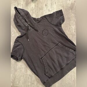 American Eagle Gray Short Sleeve Hoodie Top Size Small